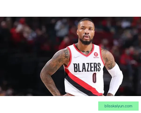 亨德森本赛季球队贡献显著，攻防两端表现稳健